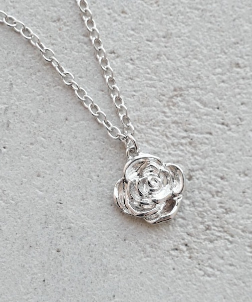 【Kastane】バラネックレス