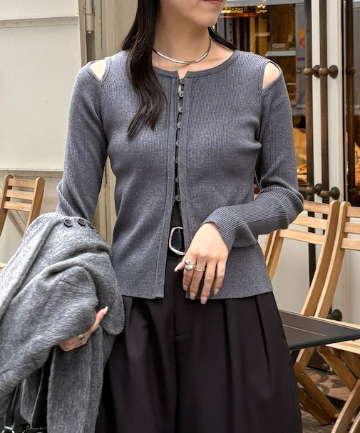 【CAPRICIEUX LE'MAGE】肩開きセッパボタンカーディガン