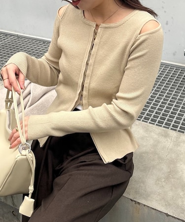 【CAPRICIEUX LE'MAGE】肩開きセッパボタンカーディガン