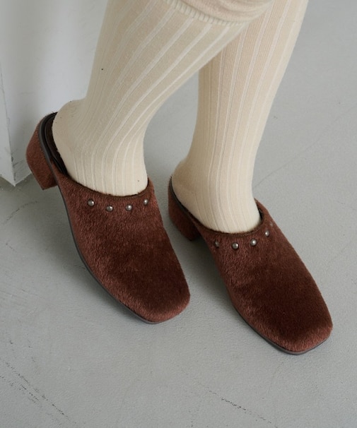 【Kastane】ハラコラウンドスタッズミュール