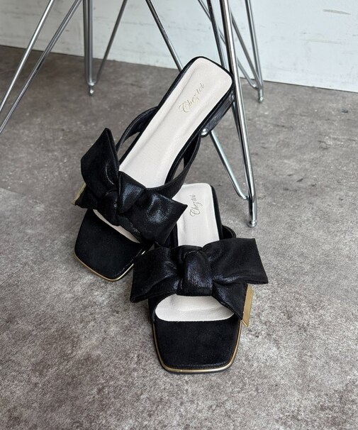 リボンミュールサンダル