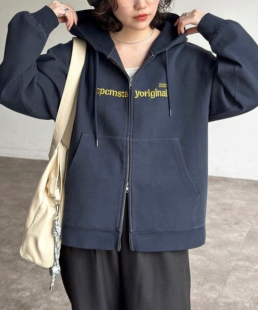 パウダー加工ダンボールジップパーカー