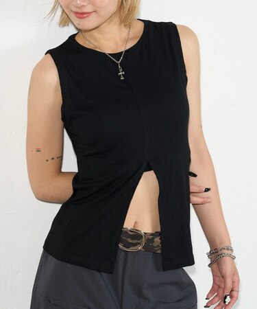 【WHO'S WHO gallery】スリットリブノースリーブ