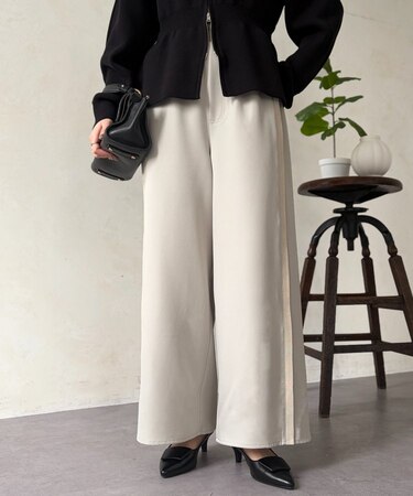 リブラインストレッチストレートパンツ