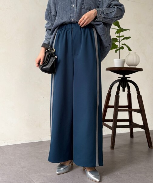 リブラインストレッチストレートパンツ