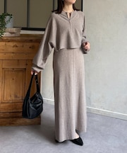 クルーネックハーフジップニットアップ