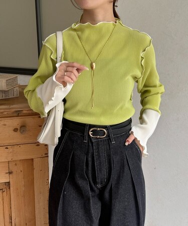 袖先切替プリーツメロープルオーバー