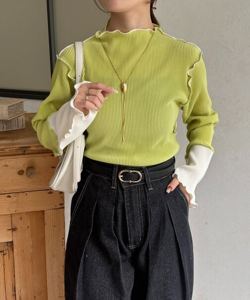 袖先切替プリーツメロープルオーバー