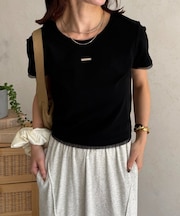 チャーム付きコンパクトTシャツ