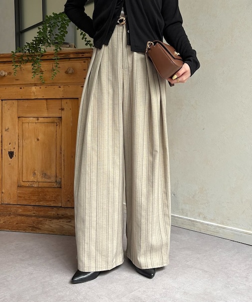 リネンタッチストライプタックパンツ