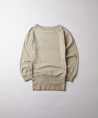 【WHO'S WHO gallery】ラインストーンロゴオフショルスウェット