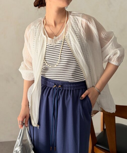 裾ドロストシアーブルゾン