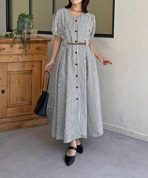ベルト付きストライプ柄ワンピース