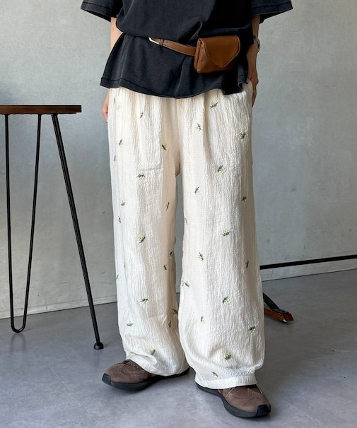シアー花柄刺繍パンツ