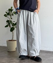 裾フリルドットパンツ