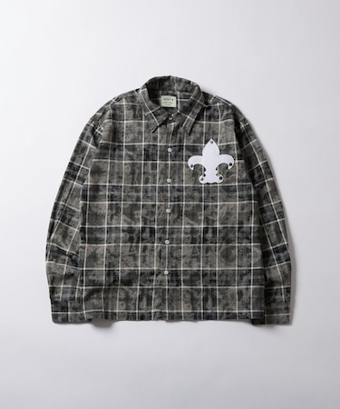 【WHO'S WHO gallery】スタッズ加工チェックシャツ