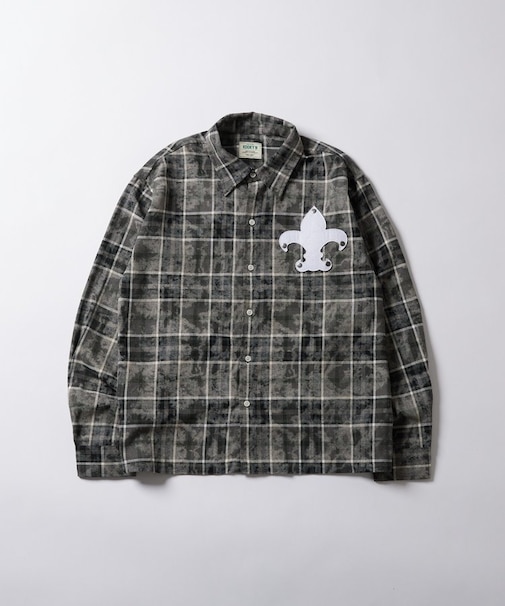 【WHO'S WHO gallery】スタッズ加工チェックシャツ