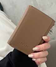 【CAPRICIEUX LE'MAGE】ミニマルウォレット