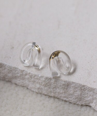 【ear PAPILLONNER】のんのん樹脂ピアス