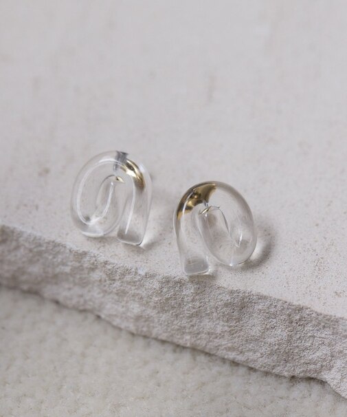 【ear PAPILLONNER】のんのん樹脂ピアス
