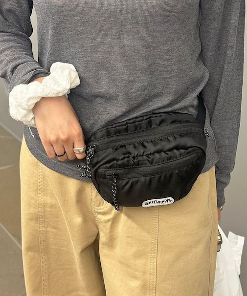【OUTDOOR PRODUCTS】カラーボディバッグ
