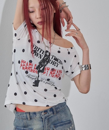 【WHO'S WHO gallery】エリオットラウンドヘムシアーTEE