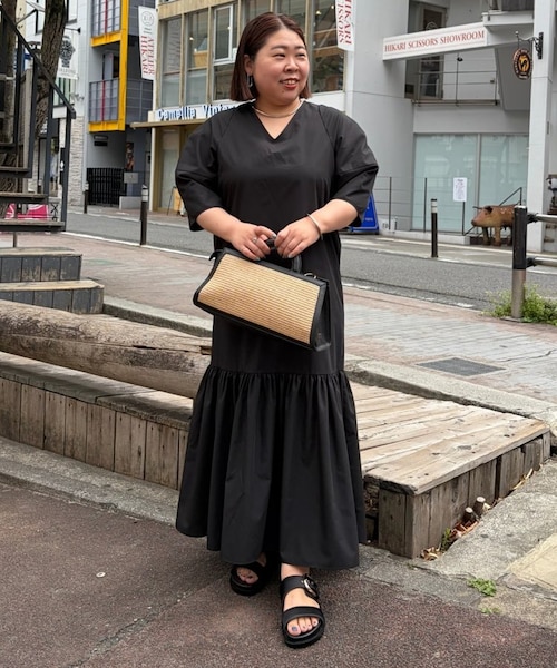 LOUNGEDRESS 体型カバーコクーンスリーブワンピース 新品・未使用 Loungedress】コクーンスリーブワンピース｜パルグループアウトレット