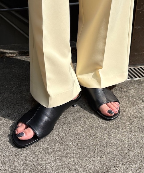 【CAPRICIEUX LE'MAGE】カバードサンダル