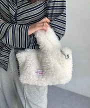 ショルダー付きファーバッグ