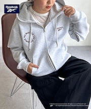 【Reebok】ダンボールジップパーカー