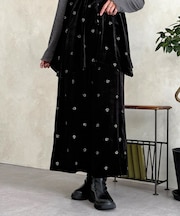 【セットアップ着用可】小花刺繍ベロアナロースカート