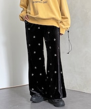 【セットアップ着用可】小花刺繍ベロアフレアパンツ