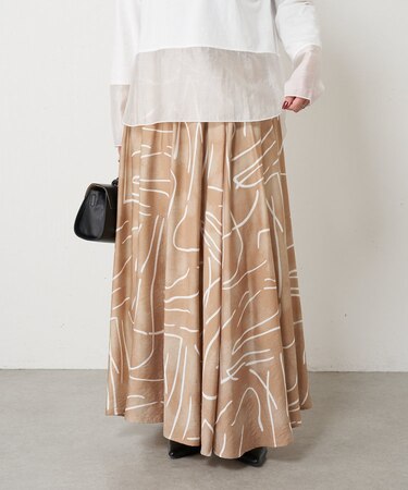 線柄フレアスカート