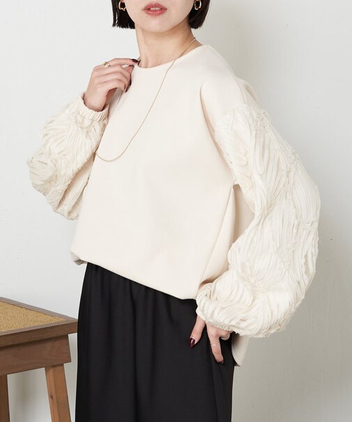 コード刺繍ランタン袖プルオーバー