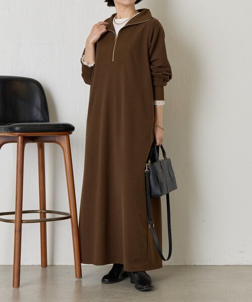 ◯CASTELBAJA ハーフジップ ワンピース ハーフジップパイルワンピース｜ガリャルダガランテのアウトレット通販