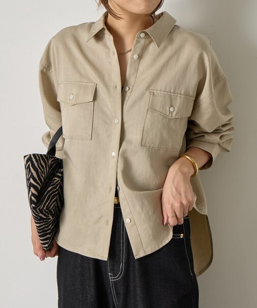 袖タックダブルポケットシャツ