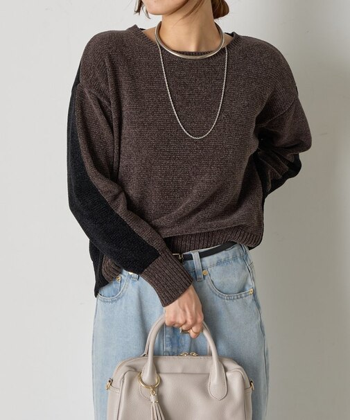 モール配色クルーニット