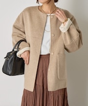 リバーシブルコクーンジャケット