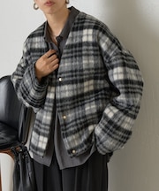 裾ピンタックショートジャケット