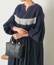 フェザーラインプリーツワンピース