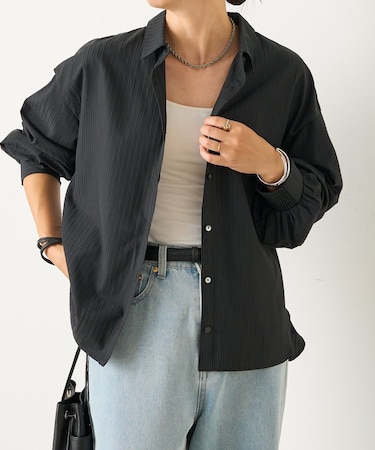 バックタブストライプシャツ