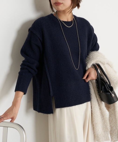 ビッグ変形ニット