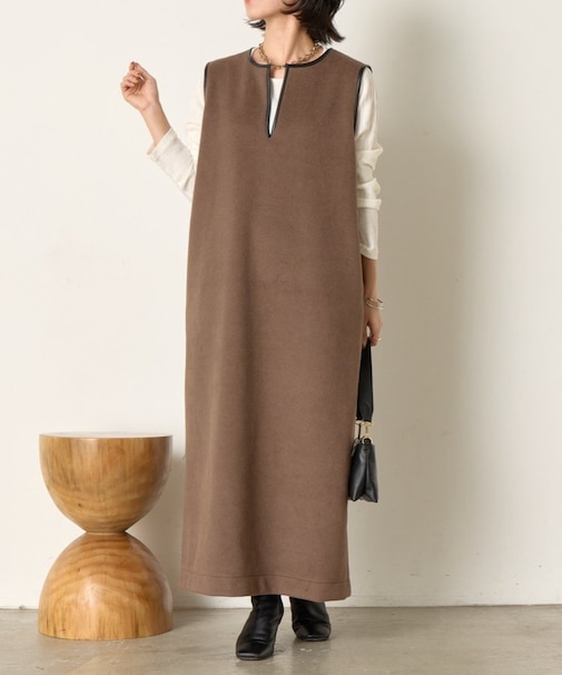 レザーパイピングジャンスカ