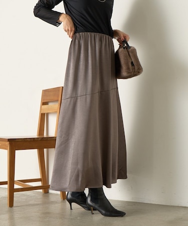 シャイニーラメロングスカート