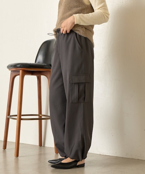 パラシュートカーゴパンツ