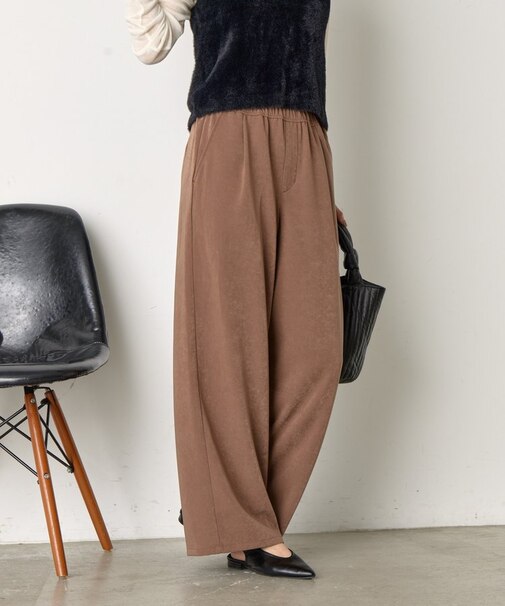 イージタックワイドパンツ