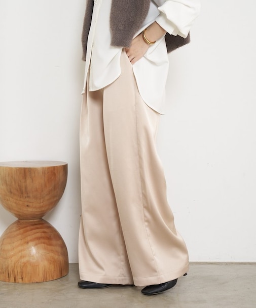 【ツヤで差がつく】サテンイージーパンツ