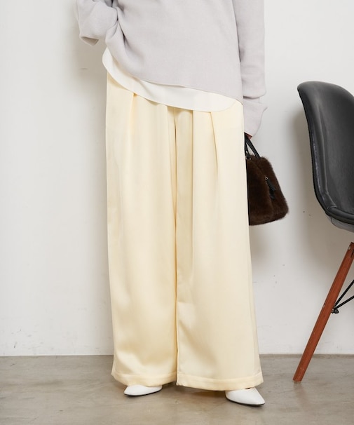 【ツヤで差がつく】サテンイージーパンツ