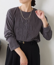 エンボスロゴカットソー