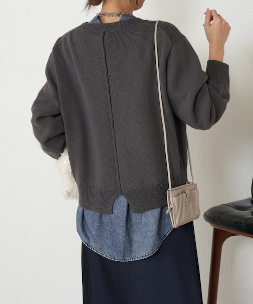 バックラインボックスニット